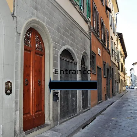 Grazioso Appartamento In Centro Con Terrazza Privata Florença Exterior foto